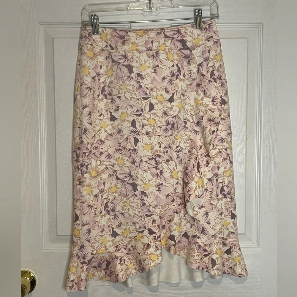NWT Anthropologie Skye Ruffled Floral Skirt Size 4